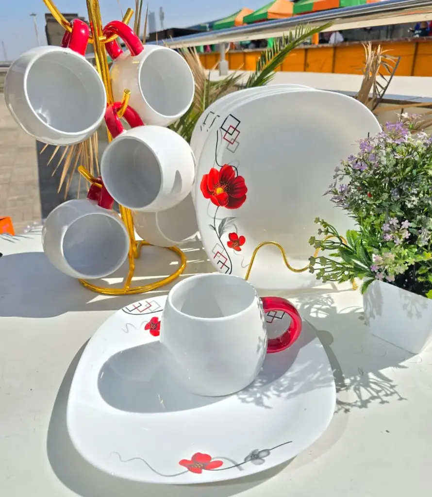 DINNER SET
