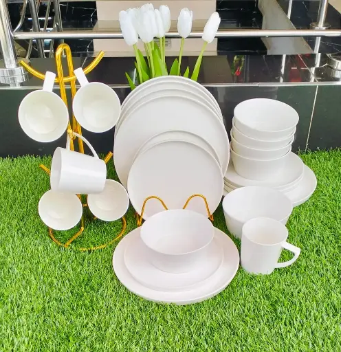 DINNER SET