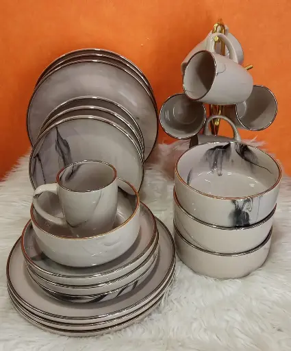 DINNER SET