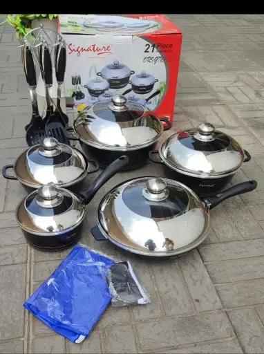 COOKWARE SET