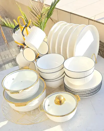 DINNER SET